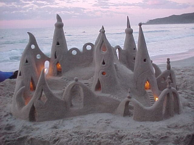 A Virtual Castle in the clouds on Byron's Main Beach